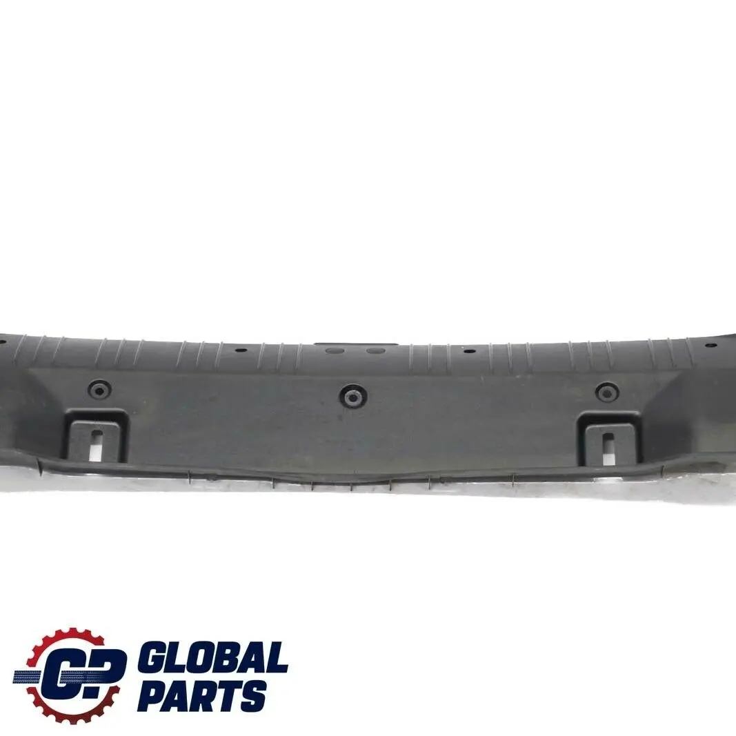 BMW E46 Berlina Cubremaletero Proteccion Panel Trasero - SKU 8193800 - Número de pieza 8193800