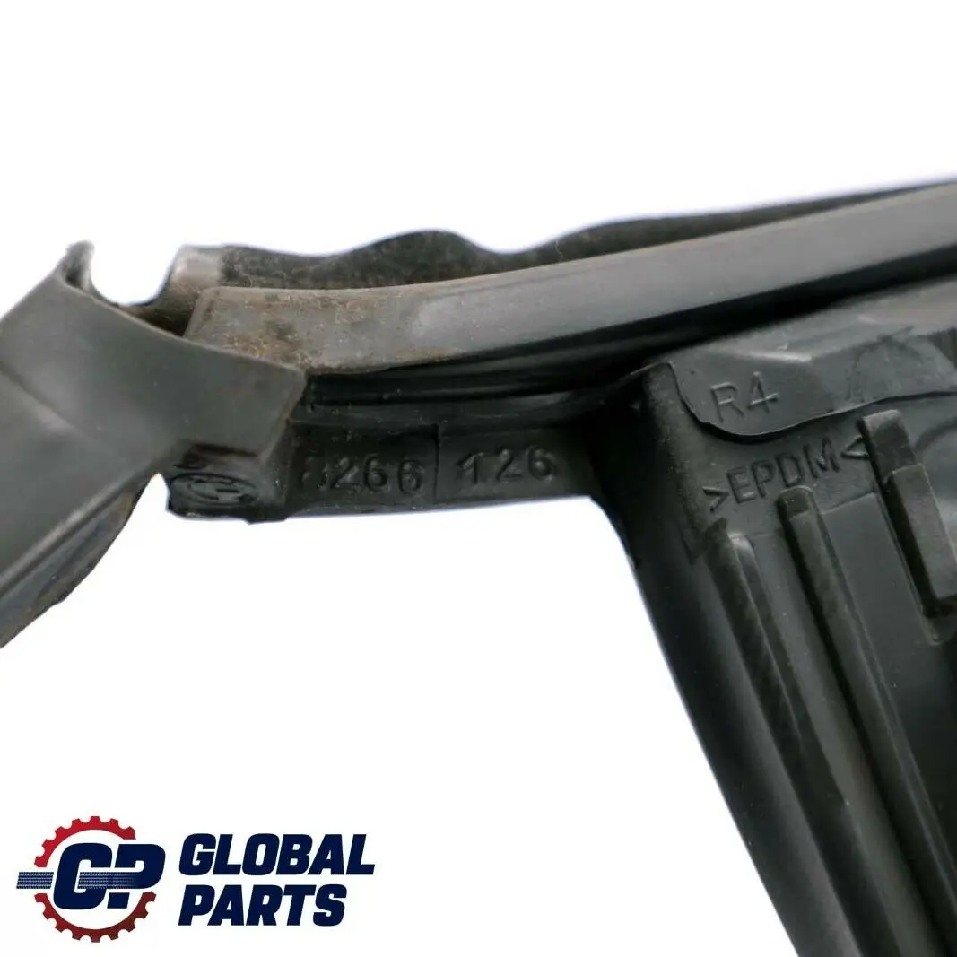 Fensterführung Tür hinten rechts 5134 für BMW 3 er E46 Touring mit Teilenummer 8194764 BMW 3 er E46 Touring Fensterführung Tür hinten rechts 5134 - SKU 8194764 - Teilenummer 8194764