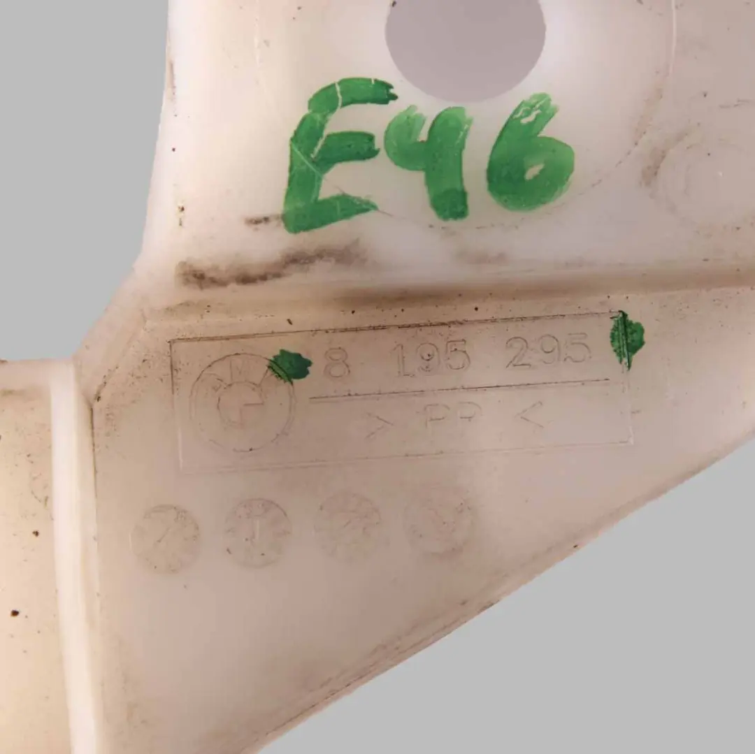 Paraurti Anteriore Supporto Guida Parafango Sinistro per BMW E46 con numero di parte 8195295 BMW E46 Paraurti Anteriore Supporto Guida Parafango Sinistro - SKU 8195295 - Numero di parte 8195295