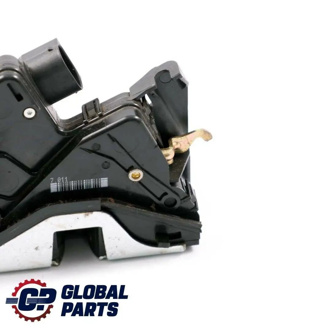 Left N/S Door Lock Latch Motor Actuator to BMW 3 Series E46 Saloon Rear with Part number 8196033 BMW 3 Series E46 Saloon Rear Left N/S Door Lock Latch Motor Actuator - SKU 8196033 - Part number 8196033
