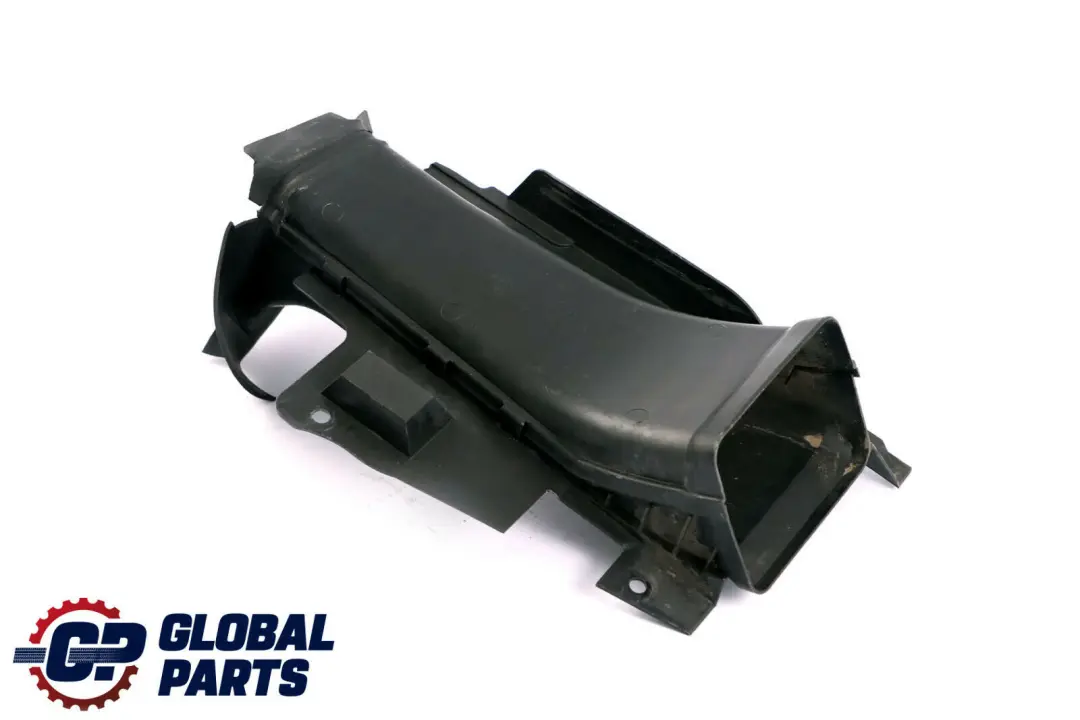 Front Left Brake Air Duct N/S to BMW 3 Series E46 with Part number 8197927 BMW 3 Series E46 Front Left Brake Air Duct N/S - SKU 8197927 - Part number 8197927