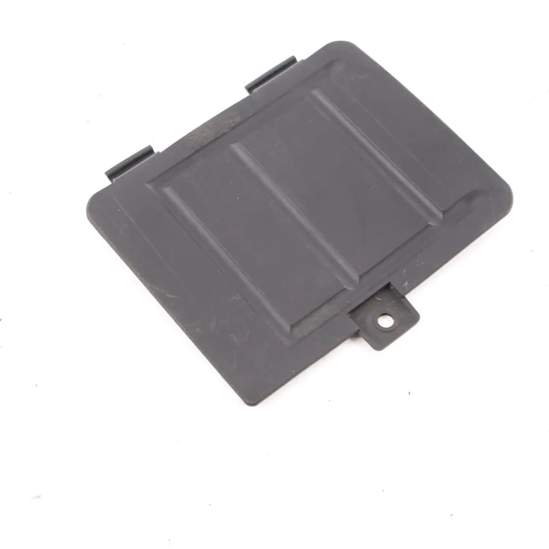 Oil Sump Drain Plug Covering Cap Panel Plate 5171 to BMW E46 with Part number 8197932 BMW E46 Oil Sump Drain Plug Covering Cap Panel Plate 5171 - SKU 8197932 - Part number 8197932