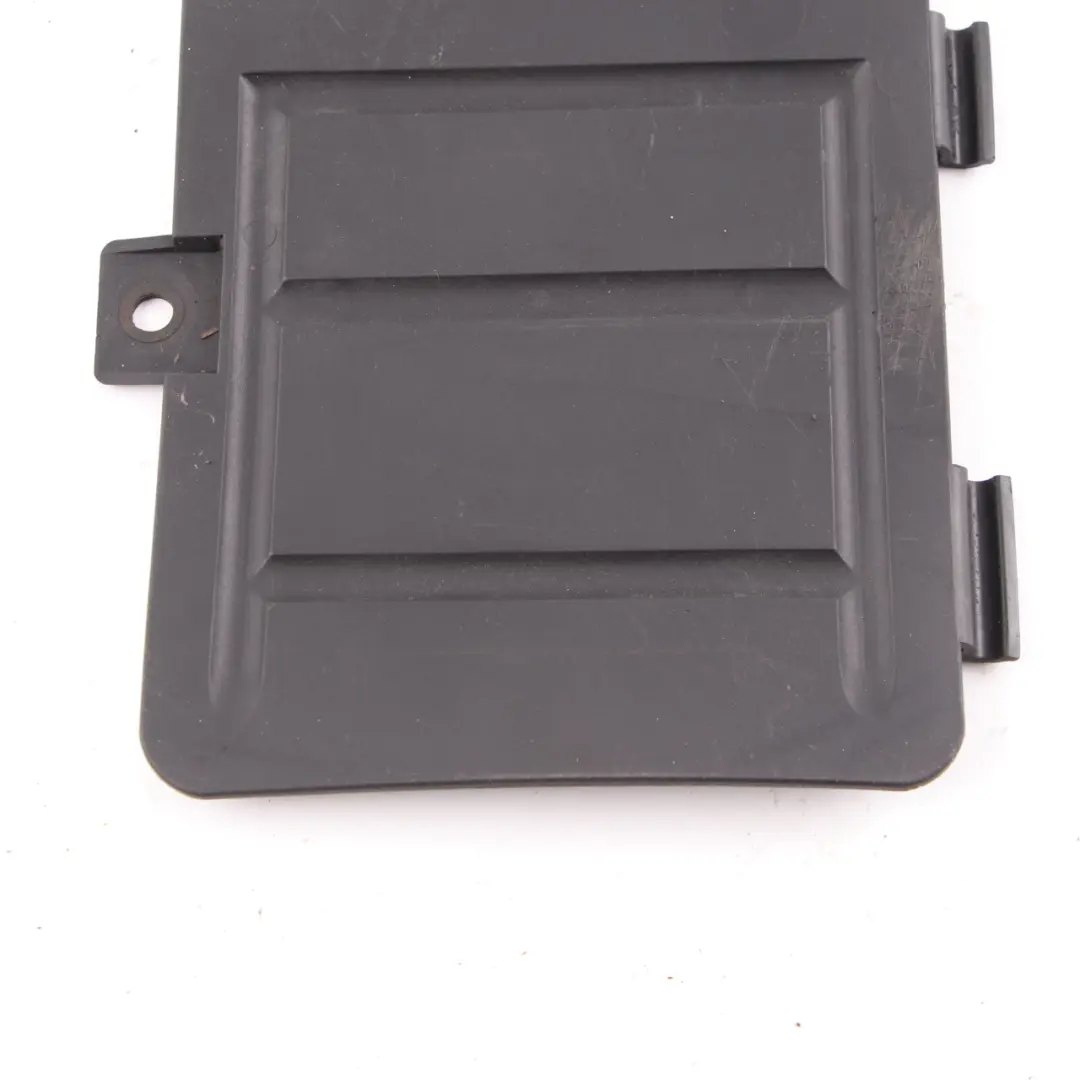 Oil Sump Drain Plug Covering Cap Panel Plate 5171 to BMW E46 with Part number 8197932 BMW E46 Oil Sump Drain Plug Covering Cap Panel Plate 5171 - SKU 8197932 - Part number 8197932