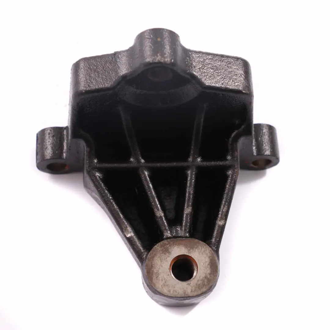 Soporte Soporte Motor Renault Trafic 1.9 DCI para con número de pieza 8200003829 Soporte Soporte Motor Renault Trafic 1.9 DCI - SKU 8200003829 - Número de pieza 8200003829