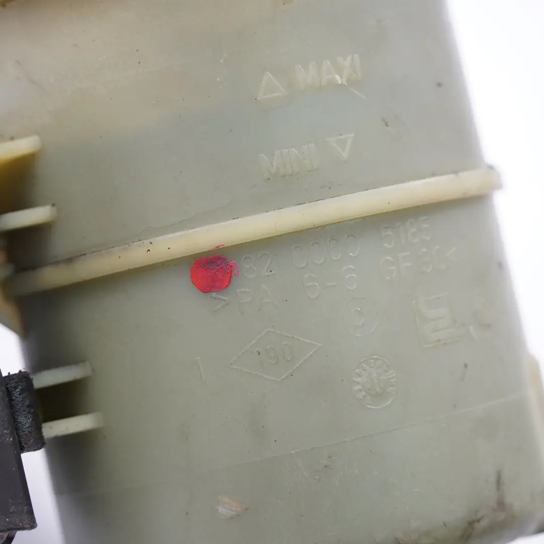 Servolenkung Sflüssigkeitsbehälter Halterung für Renault Master II mit Teilenummer 8200005185 Renault Master II Servolenkung Sflüssigkeitsbehälter Halterung - SKU 8200005185 - Teilenummer 8200005185