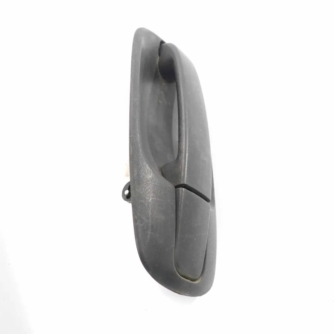  Tirador Puerta Trafic Vivaro Tirador Puerta Corredera Lado Izquierdo - SKU 8200008745 - Número de pieza 8200008745