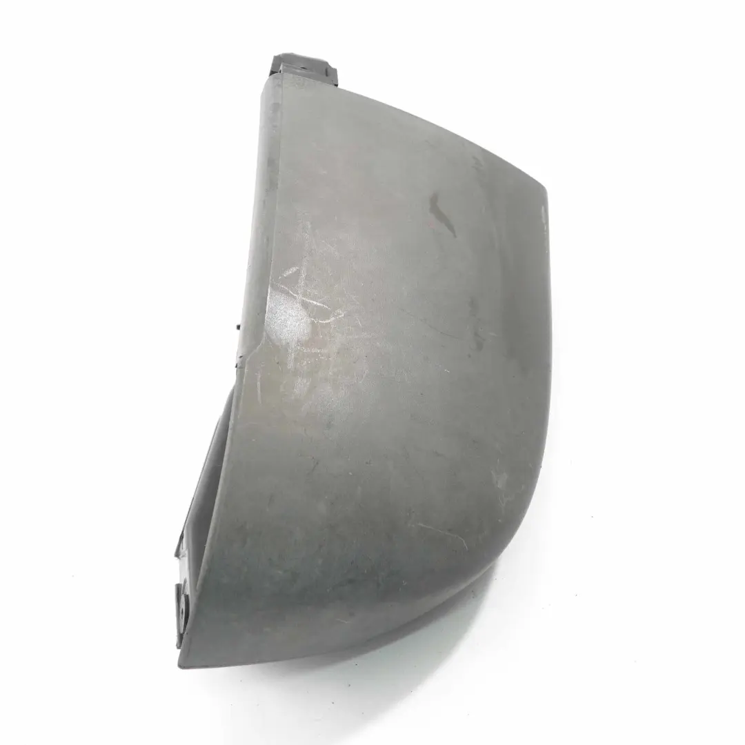 Rücklichtverkleidung hinten rechts Verkleidungsplatte für Renault Trafic mit Teilenummer 8200011484 Renault Trafic Rücklichtverkleidung hinten rechts Verkleidungsplatte - SKU 8200011484 - Teilenummer 8200011484