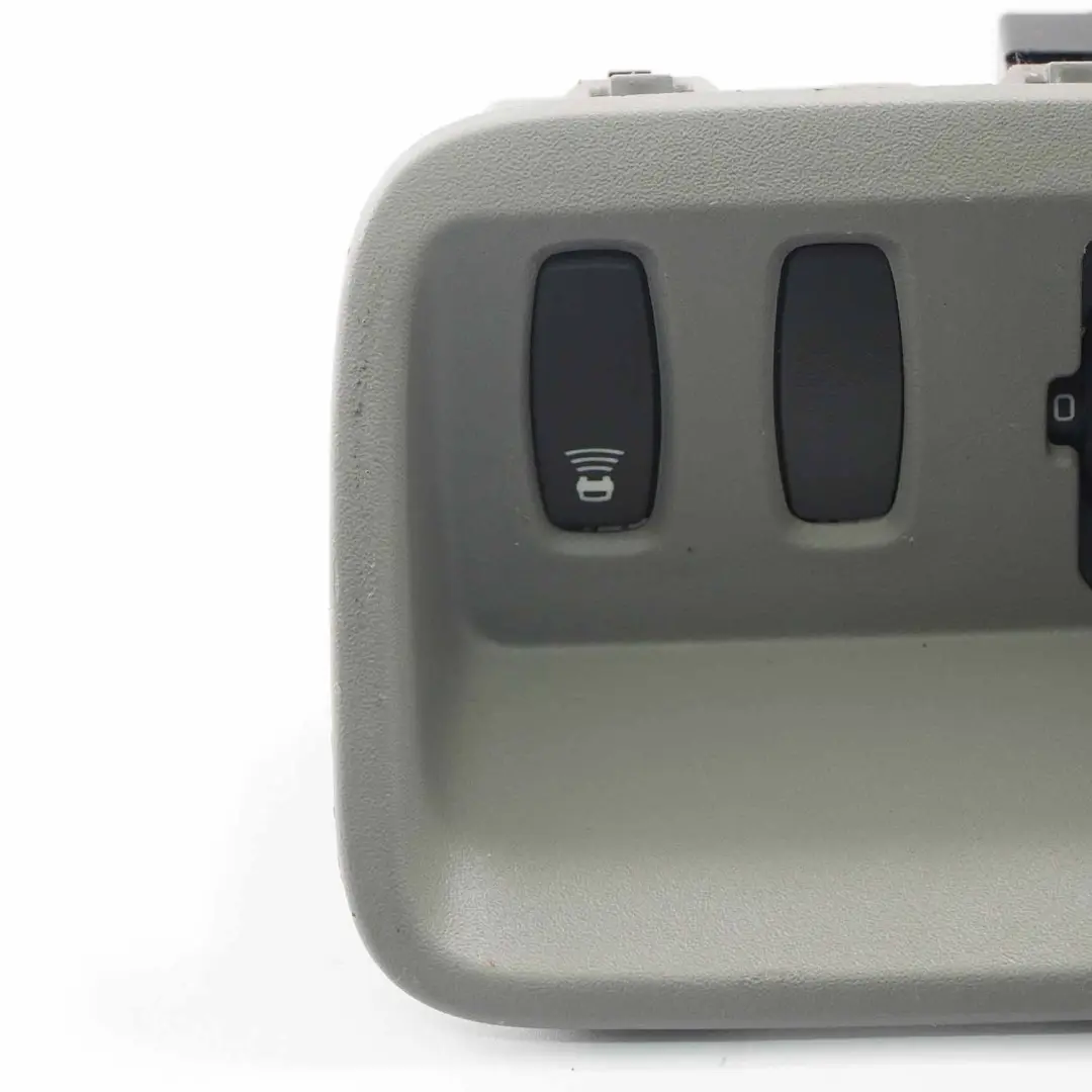 Renault Trafic Interruptor ajuste nivel faros Unidad control luces - SKU 8200020063 - Número de pieza 8200020063