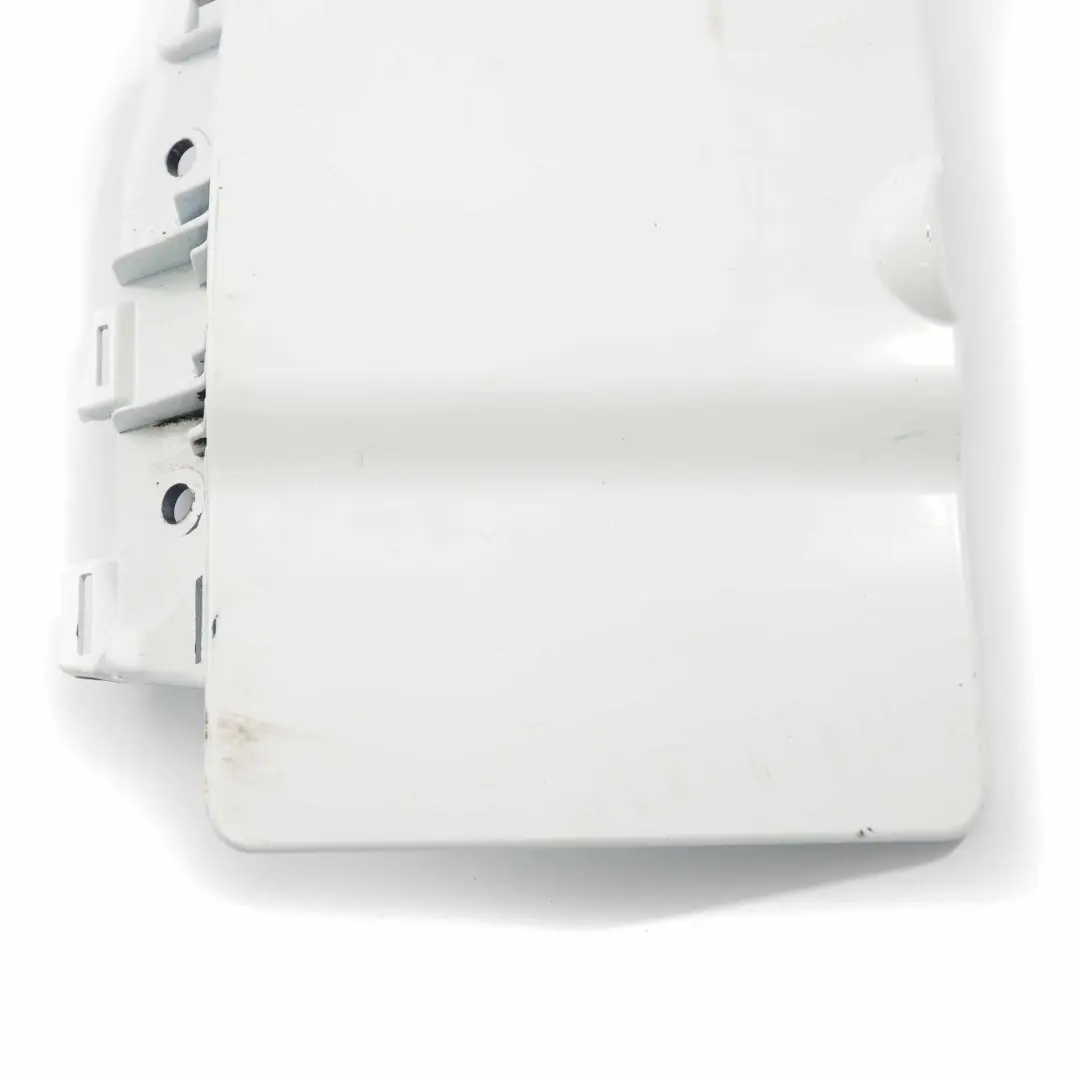 Coperchio dello sportello Casa White - D31 per Renault Trafic II con numero di parte 8200023826 Renault Trafic II Coperchio dello sportello Casa White - D31 - SKU 8200023826 - Numero di parte 8200023826