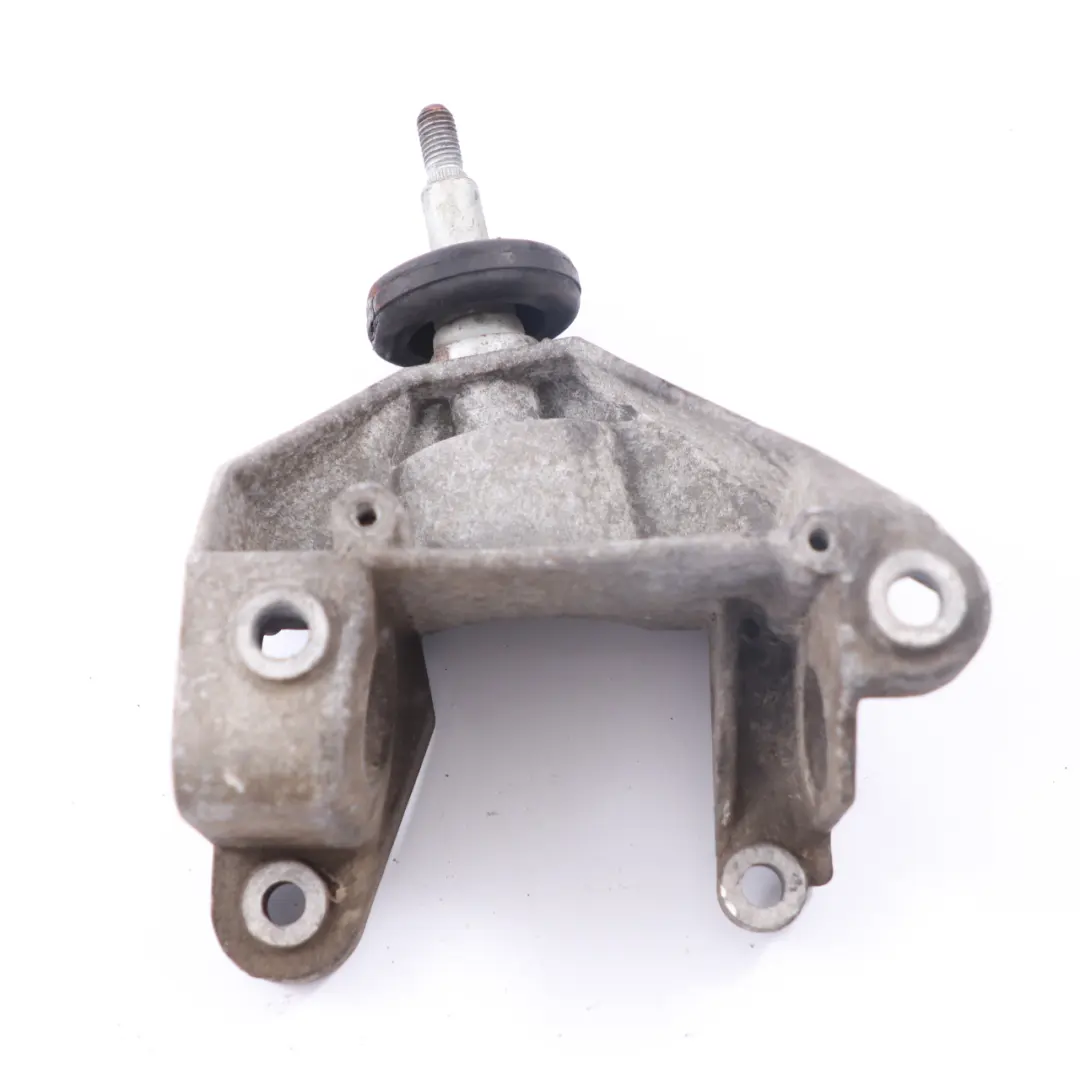 Support Mount Bracket Holder Mounting to Renault Master II Engine with Part number 8200027178B Renault Master II Engine Support Mount Bracket Holder Mounting - SKU 8200027178B - Part number 8200027178B