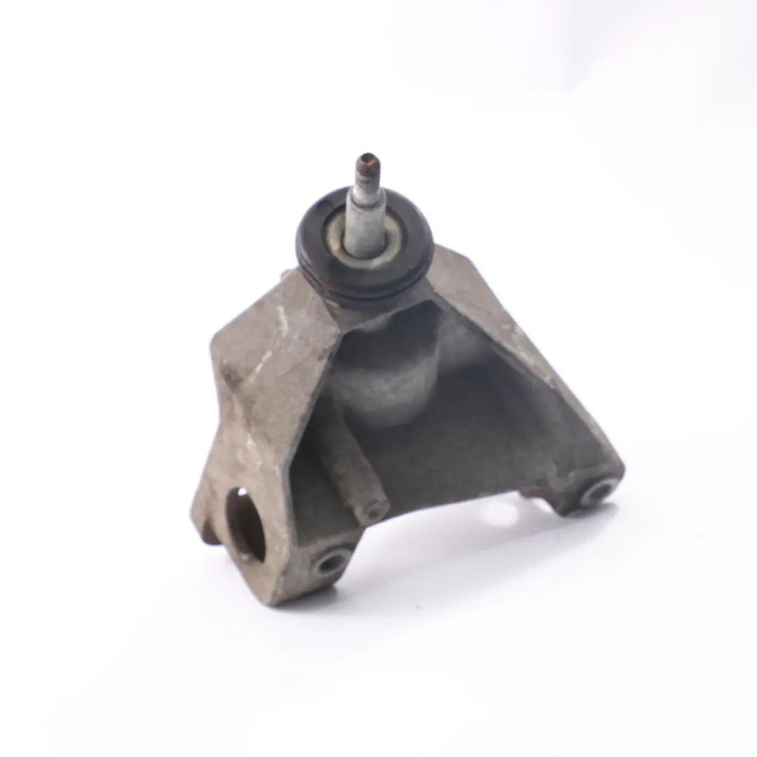 Soporte Motor Renault Master II dCi Diesel para con número de pieza 8200027178B Soporte Motor Renault Master II dCi Diesel - SKU 8200027178B - Número de pieza 8200027178B