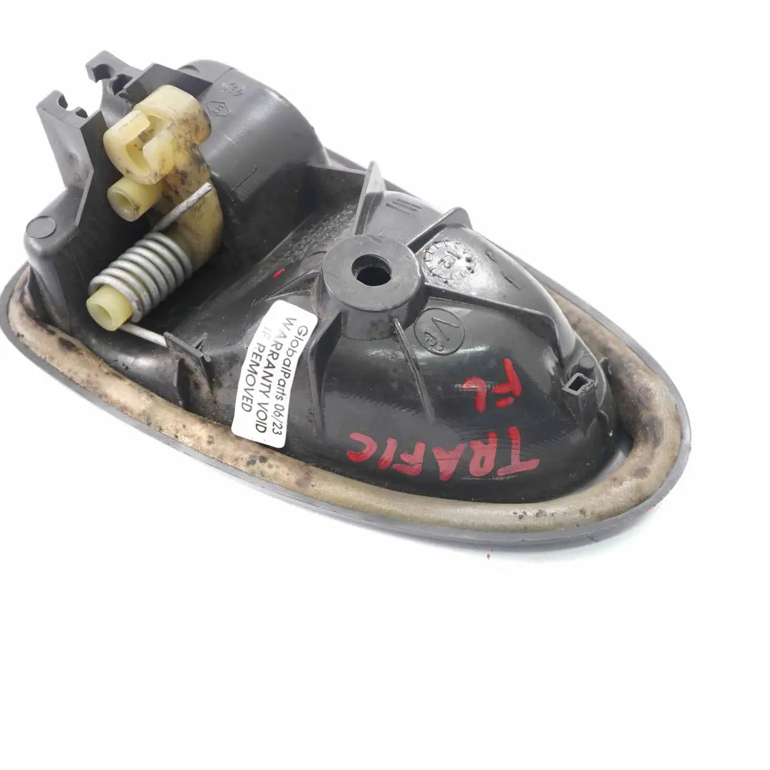 Klamka Drzwi Lewy Przód do Renault Trafic Vivaro o numerze 8200028994 Renault Trafic Vivaro Klamka Drzwi Lewy Przód - SKU 8200028994 - Numer Części 8200028994