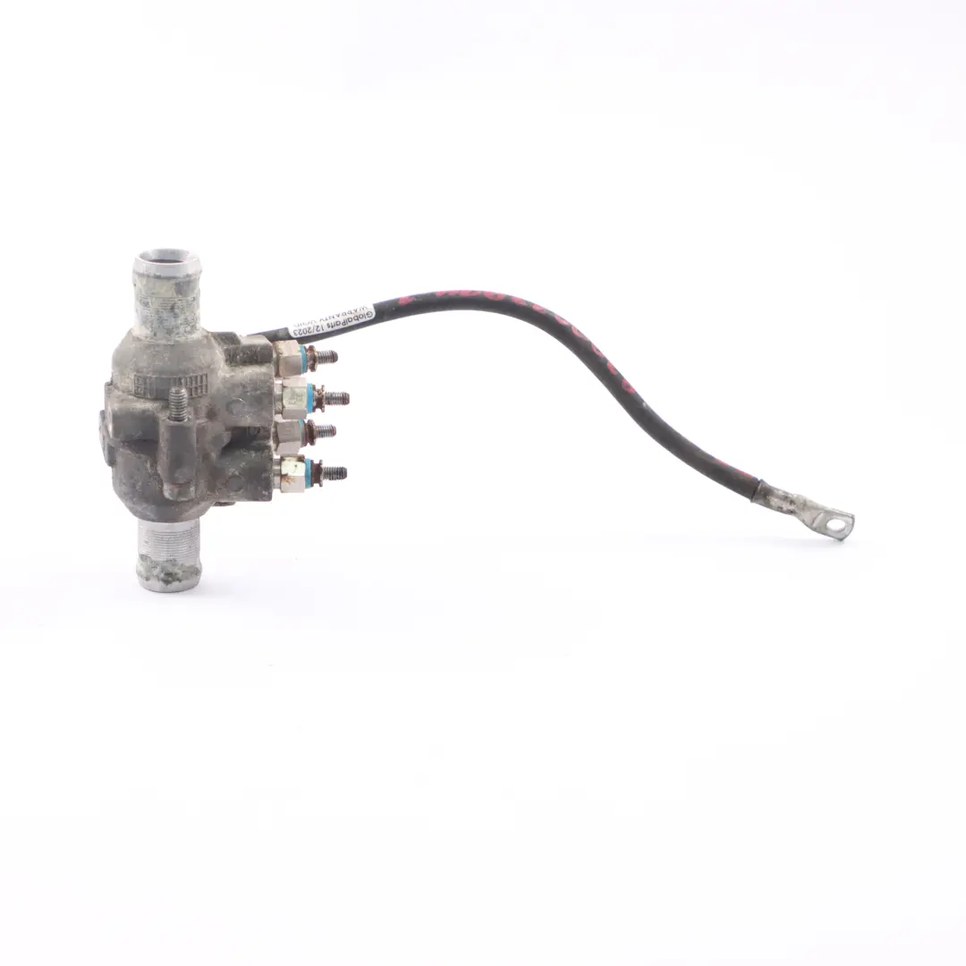 Unité de refroidissement du chauffe-eau pour Renault Trafic 1.9 DCI Diesel à propos du numéro de pièce 8200033974 Renault Trafic 1.9 DCI Diesel Unité de refroidissement du chauffe-eau - SKU 8200033974-1 - Numéro de pièce 8200033974