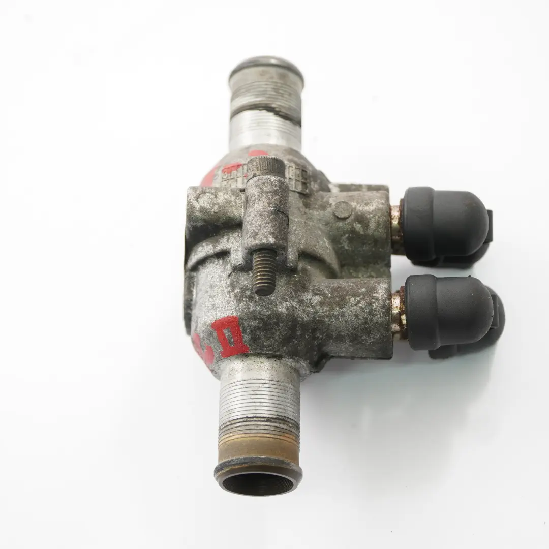 Unité de refroidissement du chauffe-eau pour Renault Trafic 1.9 DCI Diesel à propos du numéro de pièce 8200033974 Renault Trafic 1.9 DCI Diesel Unité de refroidissement du chauffe-eau - SKU 8200033974-2 - Numéro de pièce 8200033974