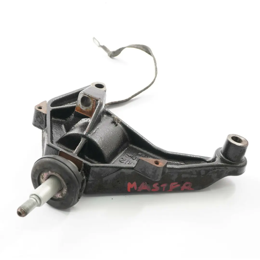 Wspornik Łapa Skrzyni Biegów do Renault Master II 2.5 DCI o numerze 8200034578 Renault Master II 2.5 DCI Wspornik Łapa Skrzyni Biegów - SKU 8200034578 - Numer Części 8200034578