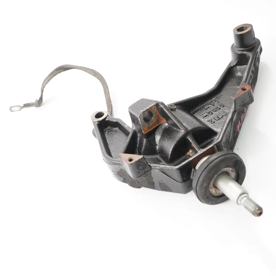 Gearbox Mount Bracket Transmission Holder to Renault Master II 2.5 DCI with Part number 8200034578 Renault Master II 2.5 DCI Gearbox Mount Bracket Transmission Holder - SKU 8200034578 - Part number 8200034578