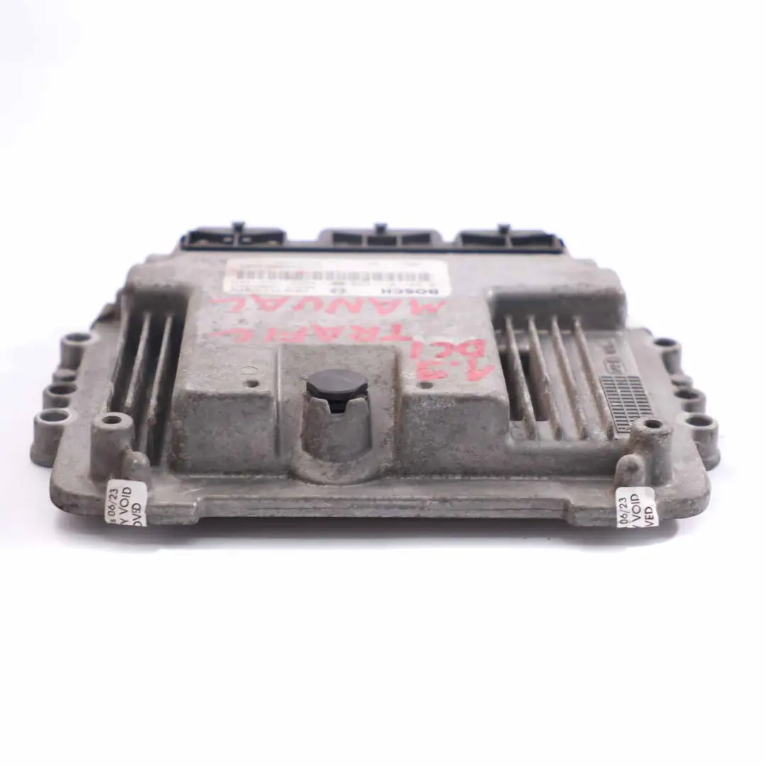 Control Unit Module ECU Manual to Renault Trafic 1.9 DCI Diesel Engine with Part number 8200051608 Renault Trafic 1.9 DCI Diesel Engine Control Unit Module ECU Manual - SKU 8200051608 - Part number 8200051608