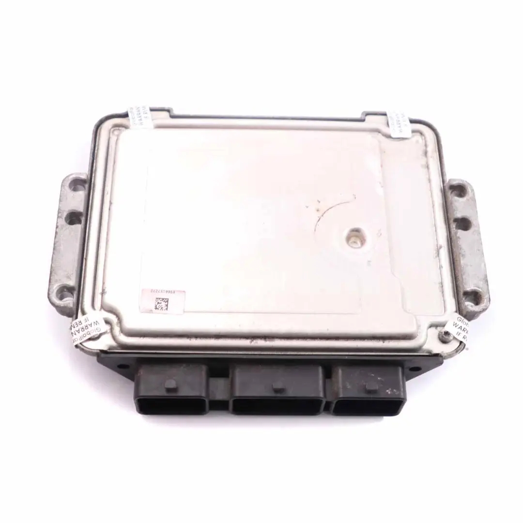 Renault Trafic 1.9 DCI Diesel Engine Control Unit Module ECU Manual - SKU 8200051608 - Part number 8200051608