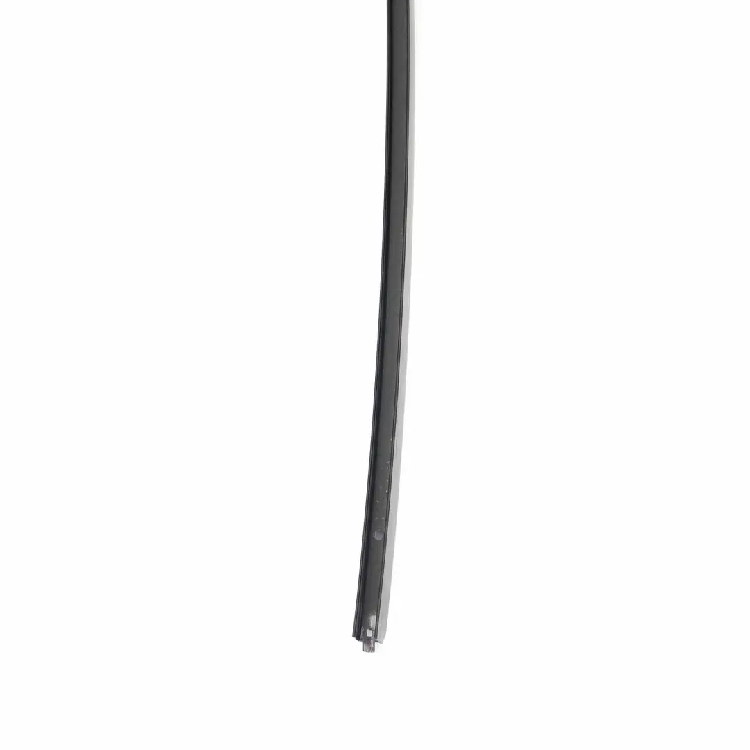 Renault Trafic II Guide Fenêtre Porte Avant Gauche Rail - SKU 8200153466 - Numéro de pièce 8200153466