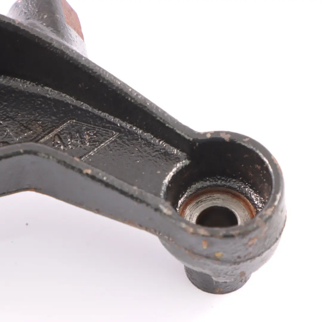 Soporte de montaje de la caja de cambios motor para Renault Trafic II con número de pieza 8200153751A Renault Trafic II Soporte de montaje de la caja de cambios motor - SKU 8200153751A - Número de pieza 8200153751A