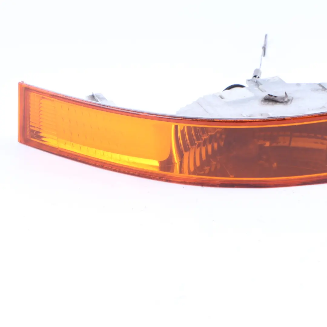 Turn Indicator Orange Front Right O/S Lamp to Renault Master 2 with Part number 8200163918 Renault Master 2 Turn Indicator Orange Front Right O/S Lamp - SKU 8200163918 - Part number 8200163918