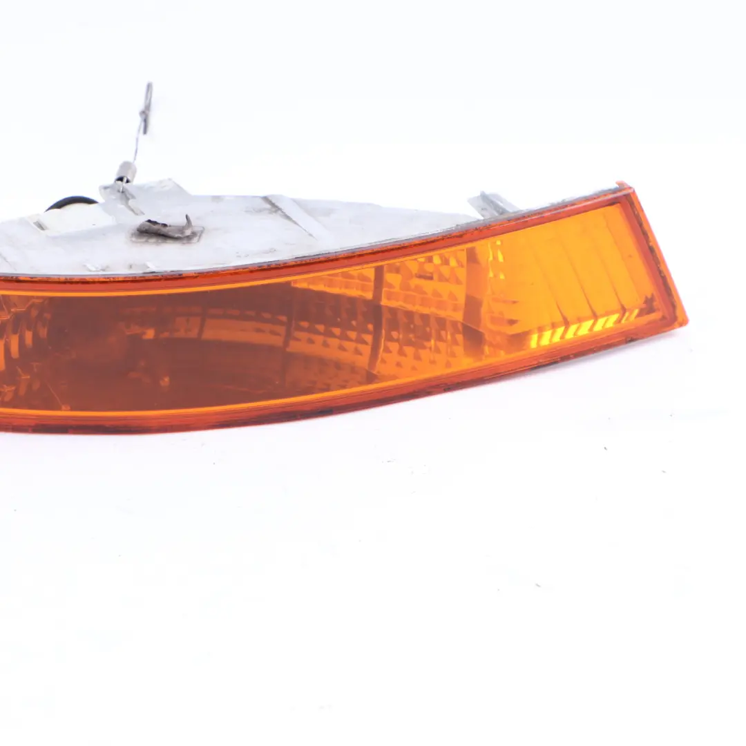Turn Indicator Orange Front Right O/S Lamp to Renault Master 2 with Part number 8200163918 Renault Master 2 Turn Indicator Orange Front Right O/S Lamp - SKU 8200163918 - Part number 8200163918
