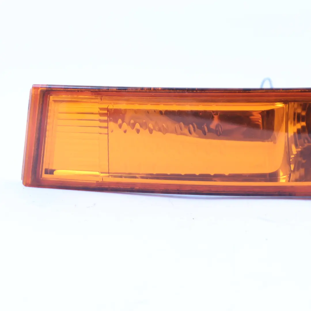 Turn Indicator Orange Front Right O/S Lamp to Renault Master 2 with Part number 8200163918 Renault Master 2 Turn Indicator Orange Front Right O/S Lamp - SKU 8200163918 - Part number 8200163918