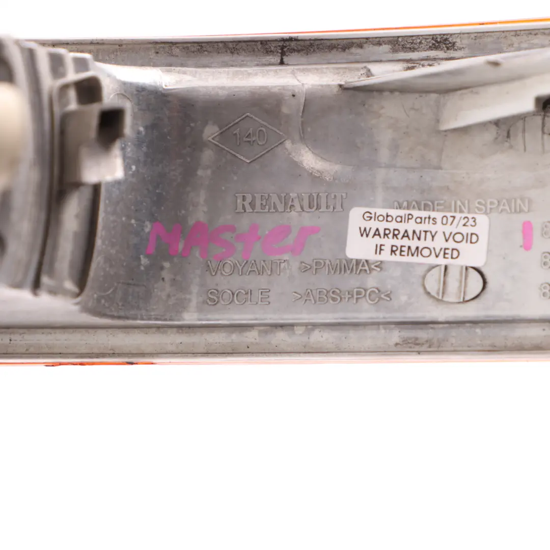 Turn Indicator Orange Front Right O/S Lamp to Renault Master 2 with Part number 8200163918 Renault Master 2 Turn Indicator Orange Front Right O/S Lamp - SKU 8200163918 - Part number 8200163918