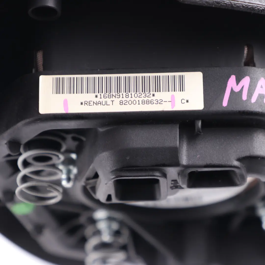 MK2 Steering Wheel Air Bag Driver Module Airbag to Renault Master with Part number 8200188632 Renault Master MK2 Steering Wheel Air Bag Driver Module Airbag - SKU 8200188632 - Part number 8200188632