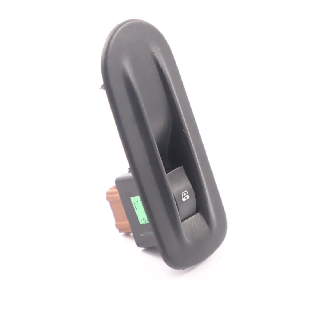 Interruttore alzacristalli Regolatore Anteriore Destro per Renault Master con numero di parte 8200206603 Renault Master Interruttore alzacristalli Regolatore Anteriore Destro - SKU 8200206603 - Numero di parte 8200206603