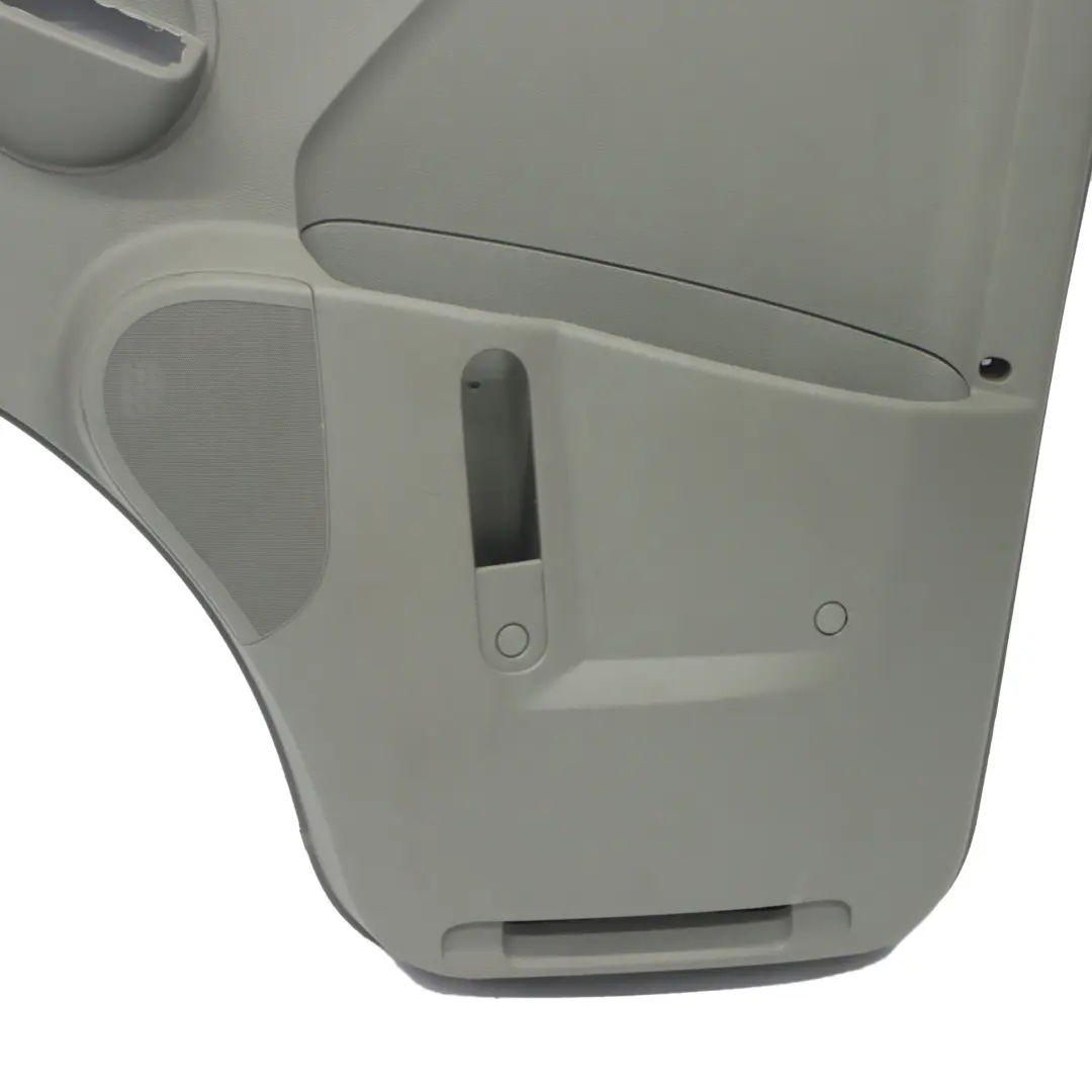 Scheda Porta Anteriore Destra Rivestimento Interno Grigio per Renault Master III con numero di parte 8200206661 Renault Master III Scheda Porta Anteriore Destra Rivestimento Interno Grigio - SKU 8200206661 - Numero di parte 8200206661