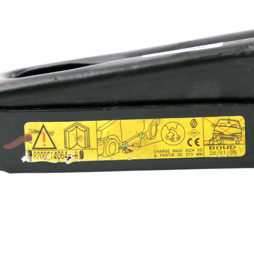 Genuine Renault Megane II Scenic II Car Lifting Jack Tool to with Part number 8200214064 Genuine Renault Megane II Scenic II Car Lifting Jack Tool - SKU 8200214064 - Part number 8200214064