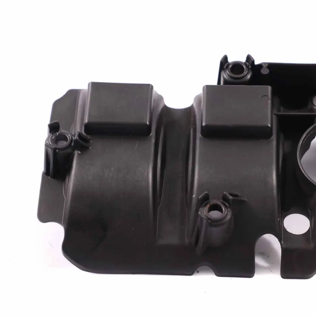 Mercedes W176 OM607 Diesel Engine Oil Sump Pan Trim Cover Bracket - SKU 8200238932 - Part number 8200238932