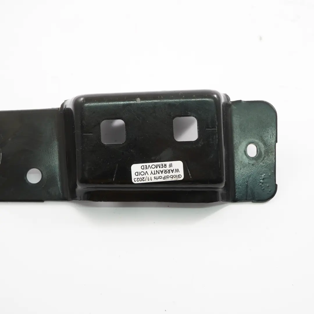 Support poignée porte hayon intérieur arrière pour Renault Trafic Vivaro à propos du numéro de pièce 8200323112 Renault Trafic Vivaro Support poignée porte hayon intérieur arrière - SKU 8200323112-2 - Numéro de pièce 8200323112