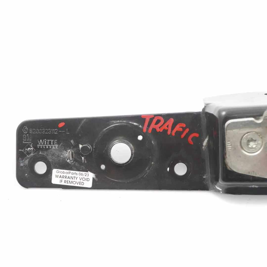 Support de poignée de porte Trafic Vivaro hayon intérieur arrière pour à propos du numéro de pièce 8200323112 Support de poignée de porte Trafic Vivaro hayon intérieur arrière - SKU 8200323112 - Numéro de pièce 8200323112