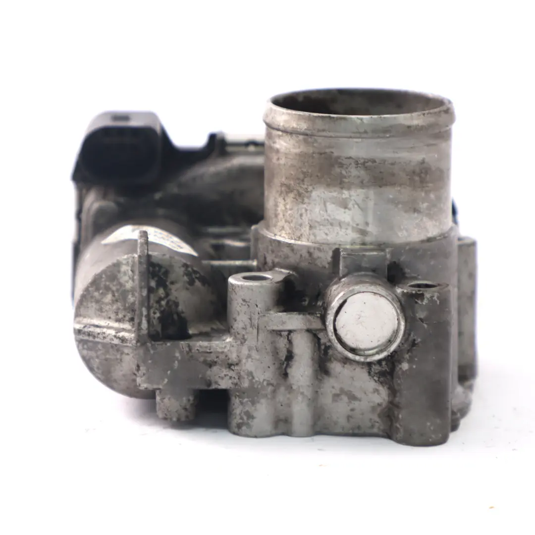 Clapet de papillon pour Renault Trafic II Laguna II Megane II 2.0 DCI à propos du numéro de pièce 8200330810 Renault Trafic II Laguna II Megane II 2.0 DCI Clapet de papillon - SKU 8200330810 - Numéro de pièce 8200330810