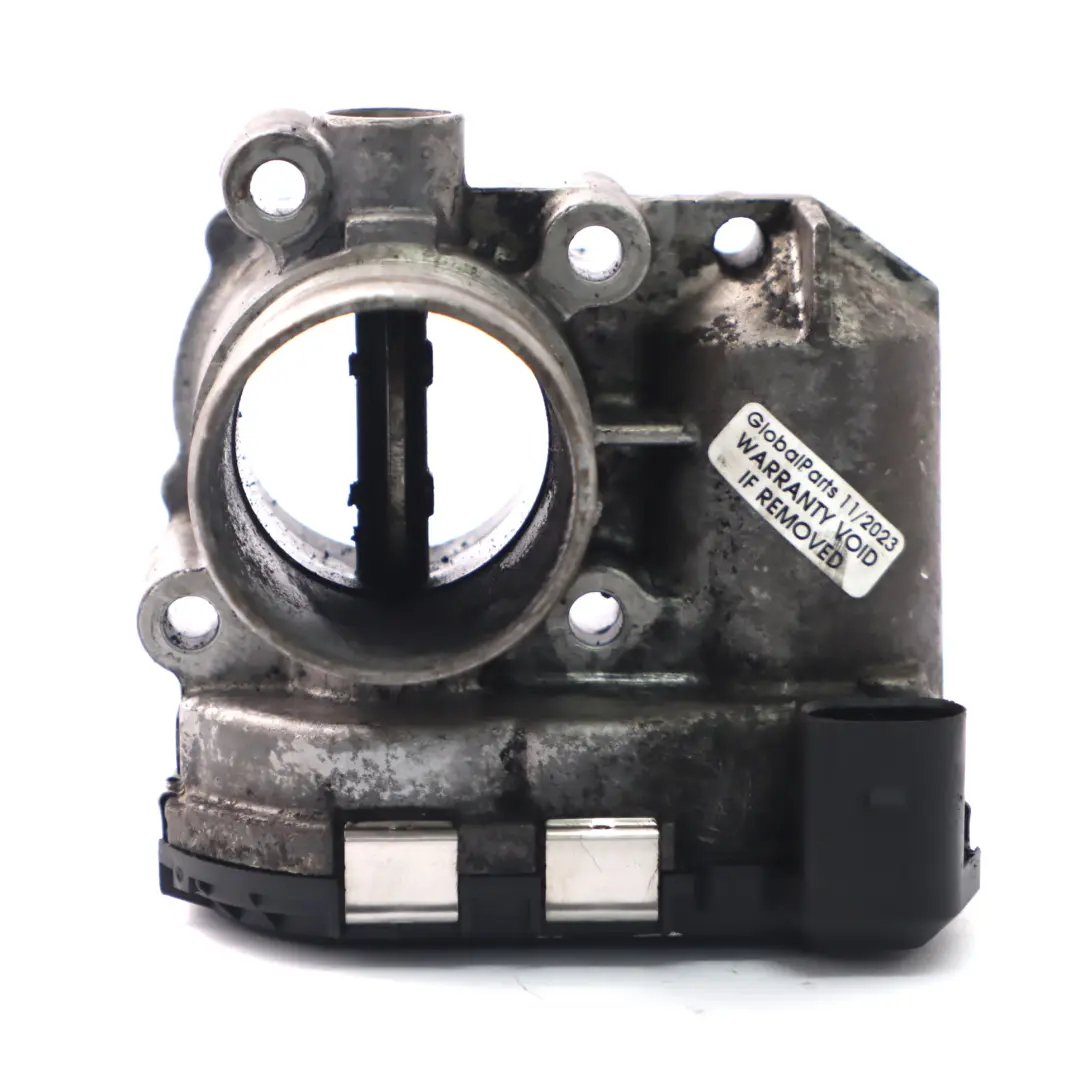 Clapet de papillon pour Renault Trafic II Laguna II Megane II 2.0 DCI à propos du numéro de pièce 8200330810 Renault Trafic II Laguna II Megane II 2.0 DCI Clapet de papillon - SKU 8200330810 - Numéro de pièce 8200330810