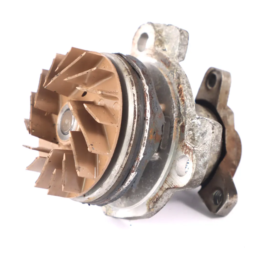 Mechanical Water Pump Renault Trafic II Diesel Engine Coolant Unit to with Part number 8200332040 Mechanical Water Pump Renault Trafic II Diesel Engine Coolant Unit - SKU 8200332040-1 - Part number 8200332040