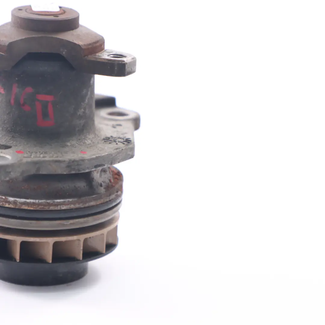 Bomba de Agua Mecánica Renault Trafic II Motor Diesel Unidad para con número de pieza 8200332040 Bomba de Agua Mecánica Renault Trafic II Motor Diesel Unidad - SKU 8200332040 - Número de pieza 8200332040