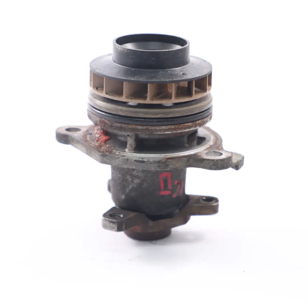 Bomba de Agua Mecánica Renault Trafic II Motor Diesel Unidad para con número de pieza 8200332040 Bomba de Agua Mecánica Renault Trafic II Motor Diesel Unidad - SKU 8200332040 - Número de pieza 8200332040