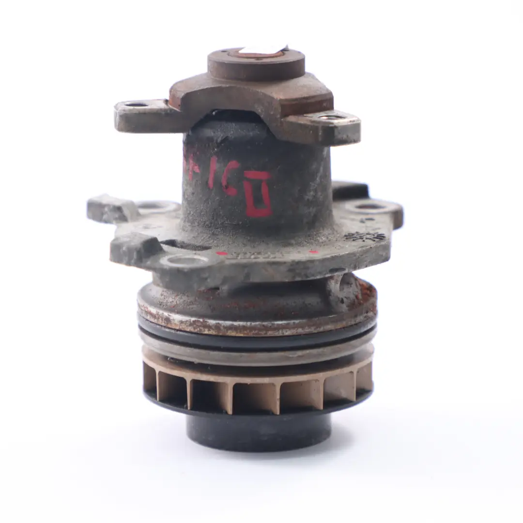 Mechanical Water Pump Renault Trafic II Diesel Engine Coolant Unit to with Part number 8200332040 Mechanical Water Pump Renault Trafic II Diesel Engine Coolant Unit - SKU 8200332040 - Part number 8200332040