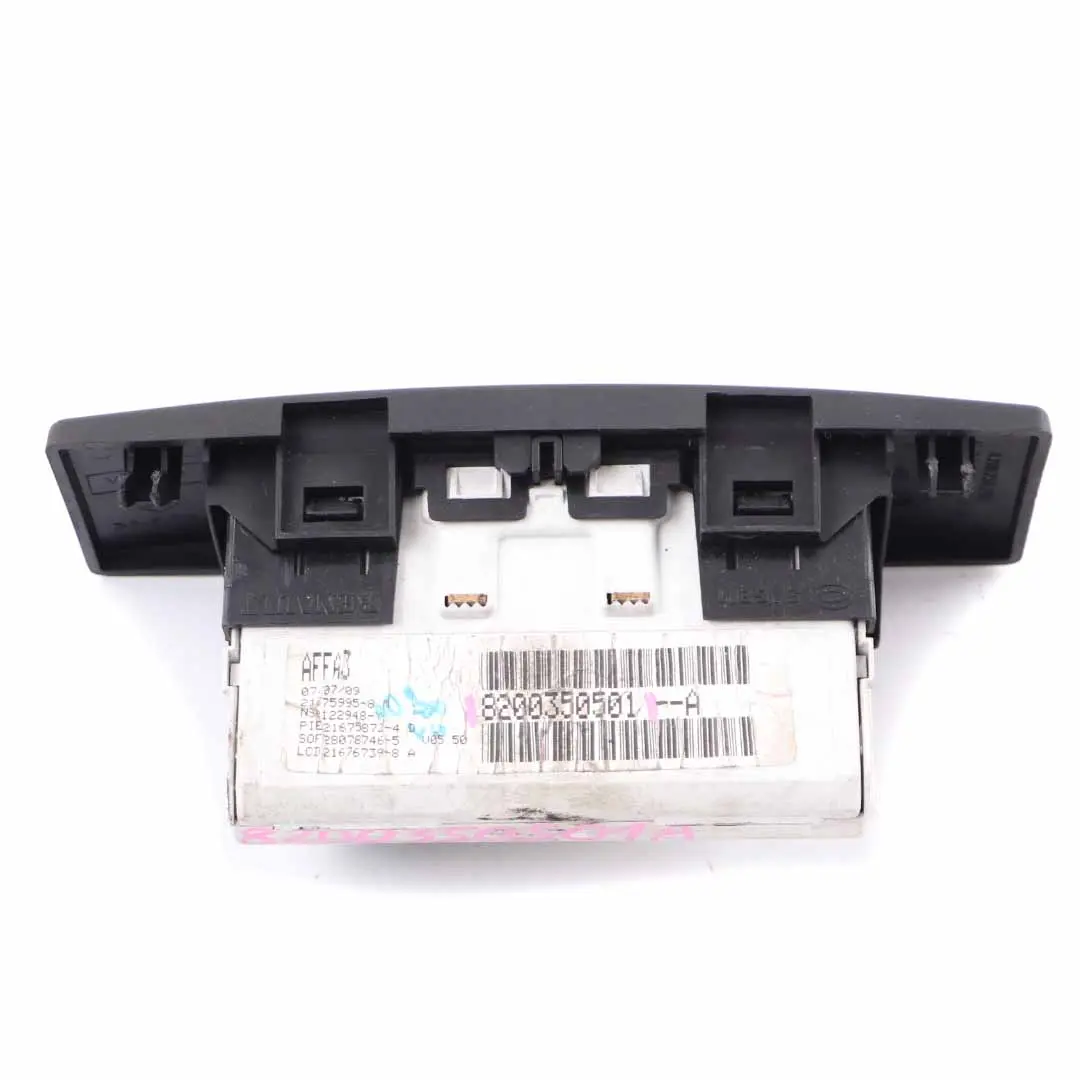 Display Screen Control Unit Module Dashboard to Renault Trafic 2 with Part number 8200350501 Renault Trafic 2 Display Screen Control Unit Module Dashboard - SKU 8200350501 - Part number 8200350501