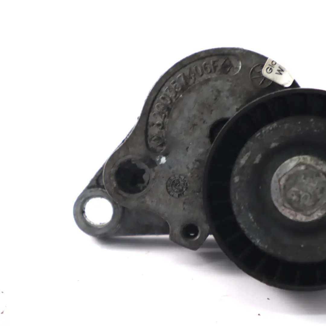 Napinacz Rolka Paska do Renault Trafic 2 DCI Opel Vivaro A 2.0 CDTI o numerze 8200357406 Renault Trafic 2 DCI Opel Vivaro A 2.0 CDTI Napinacz Rolka Paska - SKU 8200357406 - Numer Części 8200357406