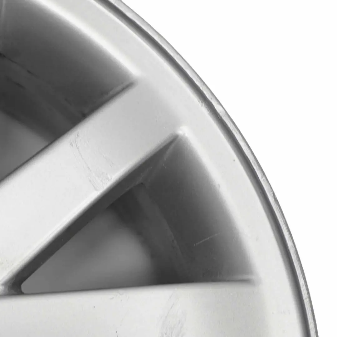 Silberne Leichtmetall felge 17" ET:50 7J für Renault Espace 4 mit Teilenummer 8200387857 Renault Espace 4 Silberne Leichtmetall felge 17" ET:50 7J - SKU 8200387857-2 - Teilenummer 8200387857