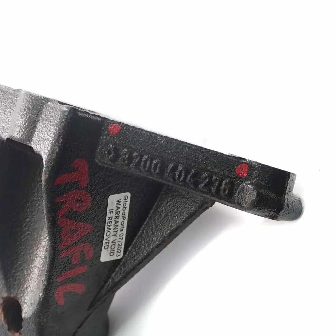 Mount Renault Trafic 2.0 DCI Bracket Holder Support to Engine with Part number 8200404216 Engine Mount Renault Trafic 2.0 DCI Bracket Holder Support - SKU 8200404216 - Part number 8200404216