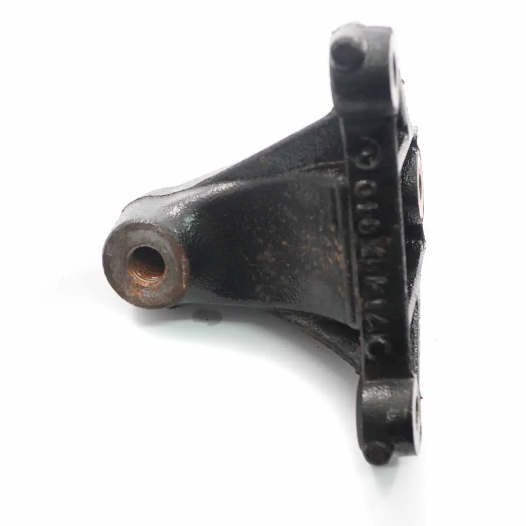 Support moteur Renault Trafic 2.0 DCI Fixation pour à propos du numéro de pièce 8200404216 Support moteur Renault Trafic 2.0 DCI Fixation - SKU 8200404216 - Numéro de pièce 8200404216