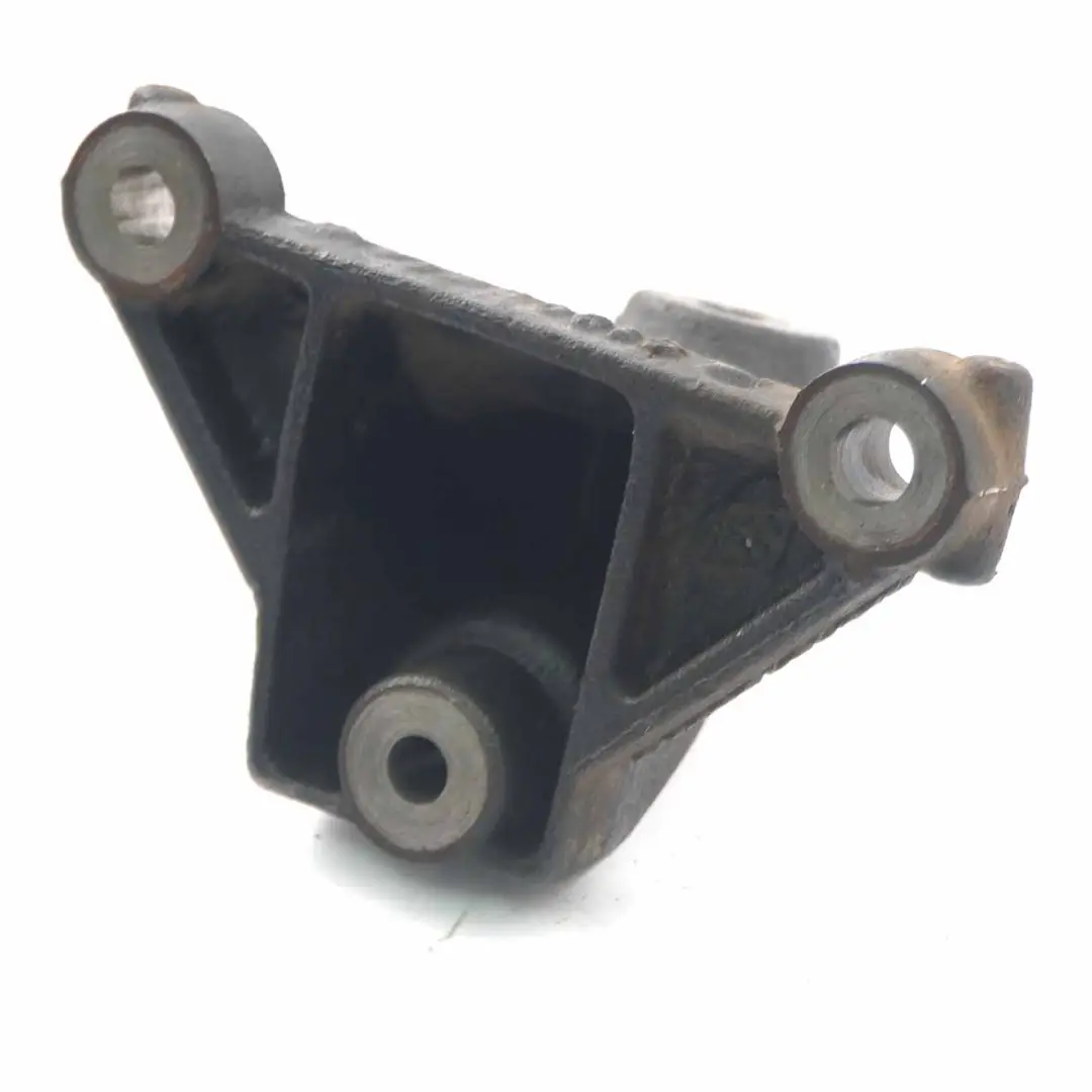 Support moteur Renault Trafic II Opel Vivaro A 2.0 DCI pour à propos du numéro de pièce 8200404296 Support moteur Renault Trafic II Opel Vivaro A 2.0 DCI - SKU 8200404296 - Numéro de pièce 8200404296