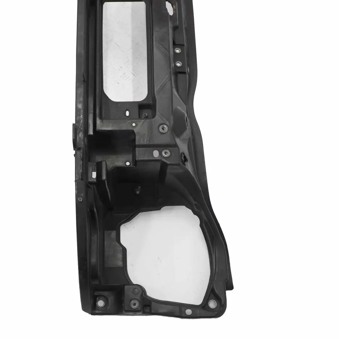 Montage du capot de radiateur à l'avant du panneau pour Renault Trafic à propos du numéro de pièce 8200411923 Renault Trafic Montage du capot de radiateur à l'avant du panneau - SKU 8200411923 - Numéro de pièce 8200411923