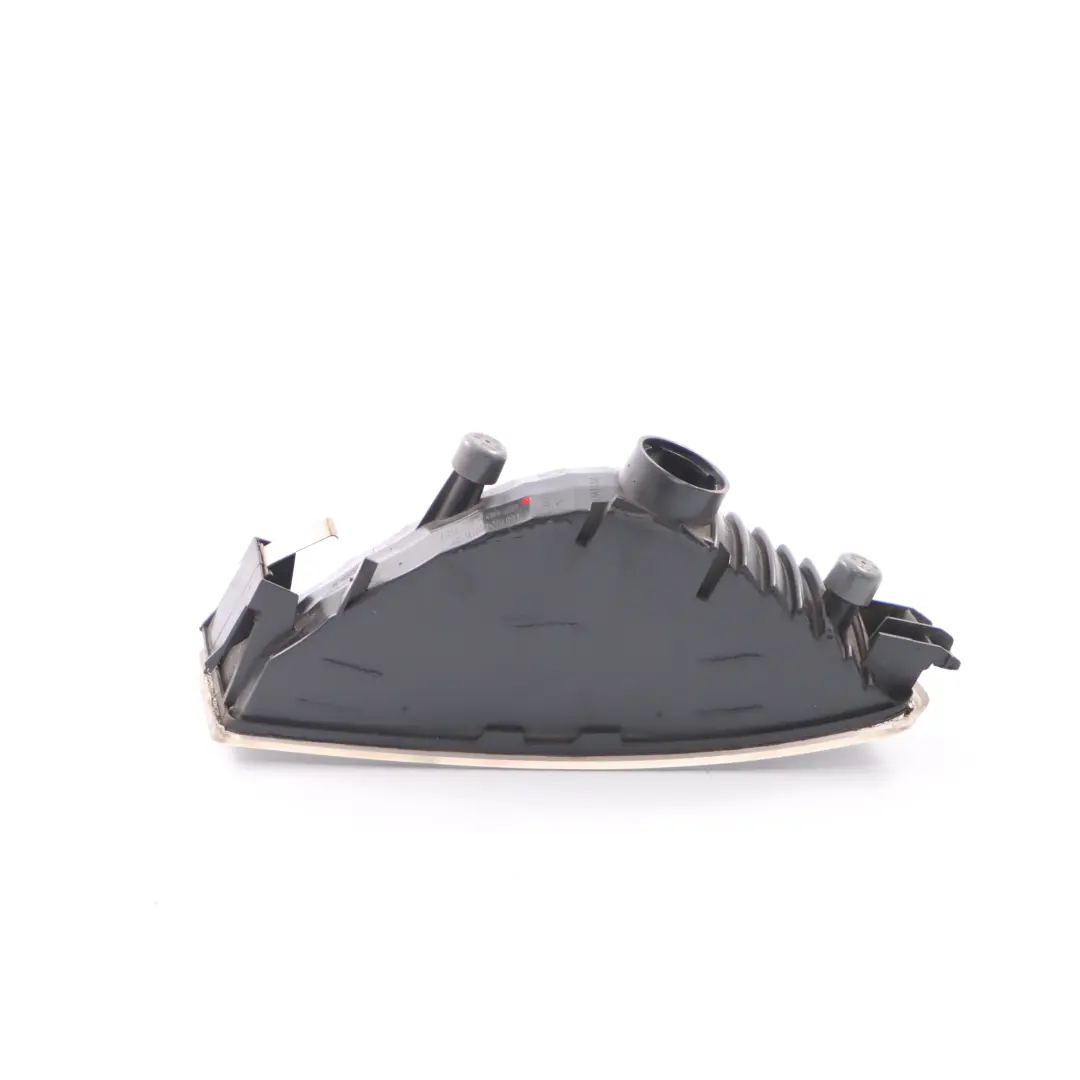 Turn Indicator White Front Left N/S Lamp to Renault Master II Movano A with Part number 8200416985 Renault Master II Movano A Turn Indicator White Front Left N/S Lamp - SKU 8200416985 - Part number 8200416985