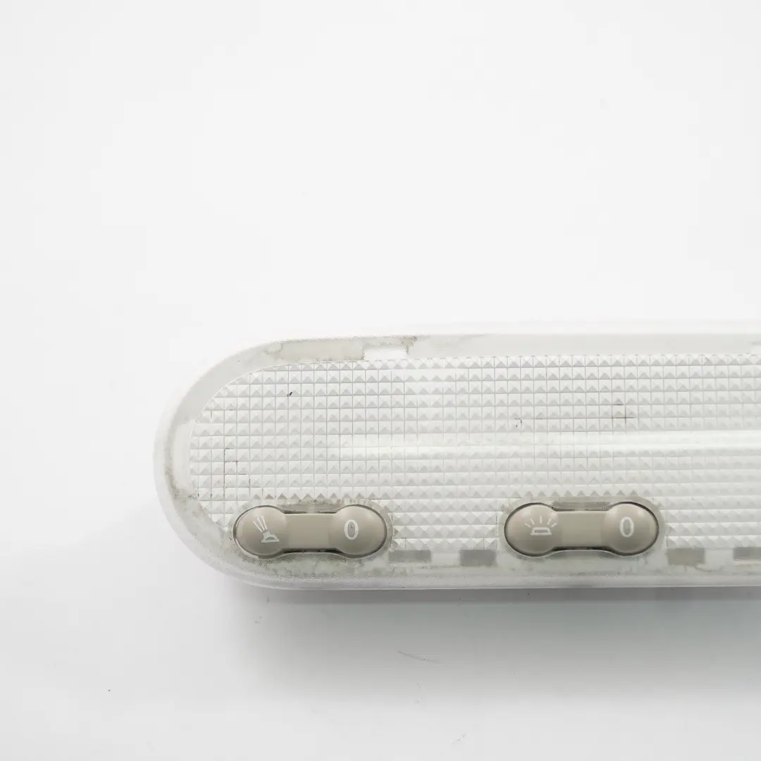 Feu de toit Lampe intérieure Panneau pour Renault Trafic 3 Opel Vivaro B à propos du numéro de pièce 8200439423 Renault Trafic 3 Opel Vivaro B Feu de toit Lampe intérieure Panneau - SKU 8200439423 - Numéro de pièce 8200439423